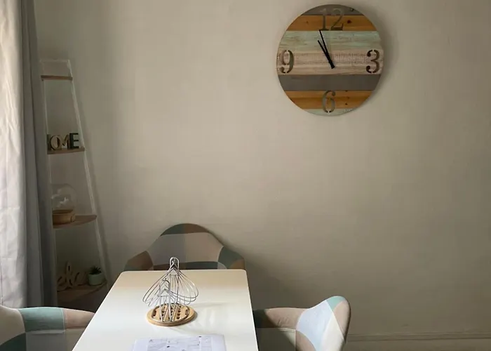 Au Bas De Montmartre !